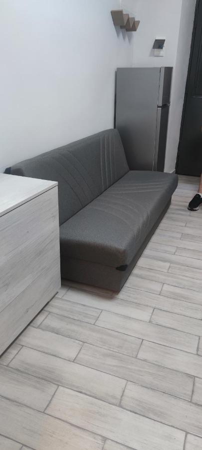 I Tre Moschettieri Apartment คาตาเนีย ภายนอก รูปภาพ